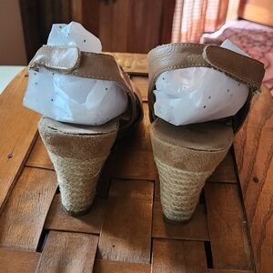 Aerosoles Wedge Sandals Size 7